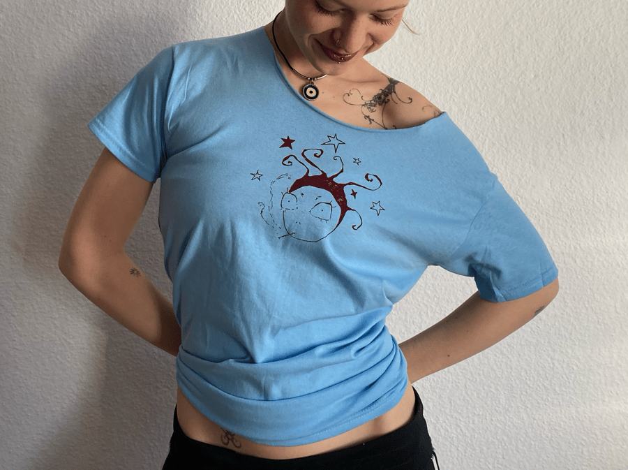 Image of off shoulder print shirt :)