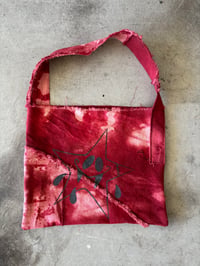 Image 2 of vvstar tote bag