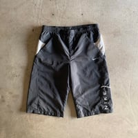 Image 2 of NIKE PRISM 3/4 PANTS