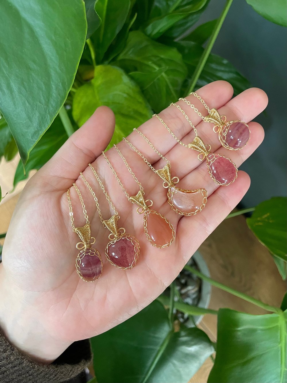 pink gloss crystal necklaces!