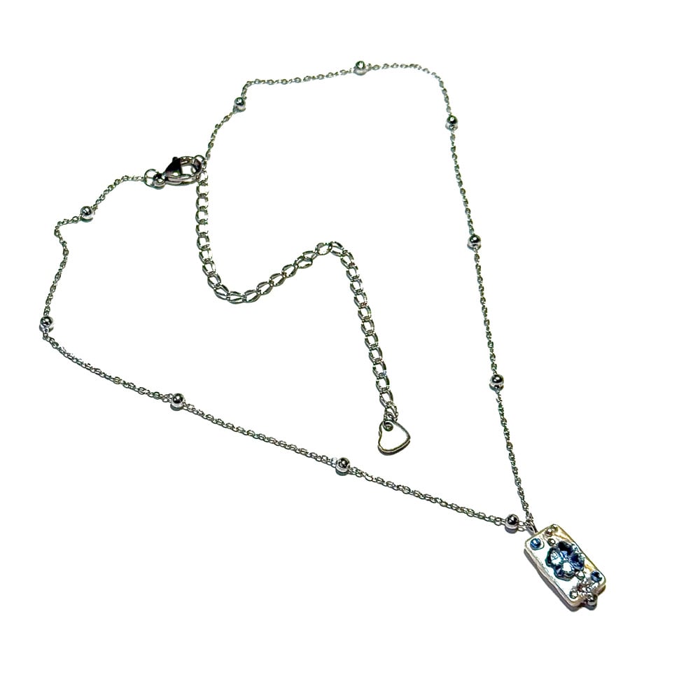 Image of Little Pearl Canvas Necklace