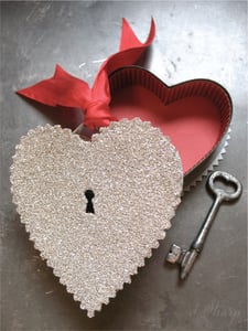 Image of Keyhole Heart Candy Container
