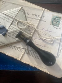 Image 2 of Sceau Napoelon III, en bois tourné noirci, XIXème siècle, Monogramme A C -Carré 