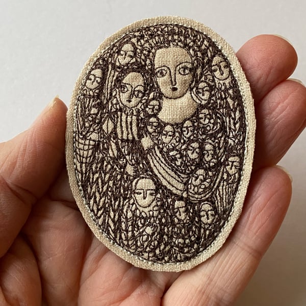 Image of Family portrait in sepia - embroidery brooch 