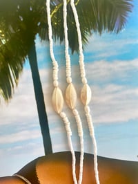 Image 1 of Cream deluxe necklace 