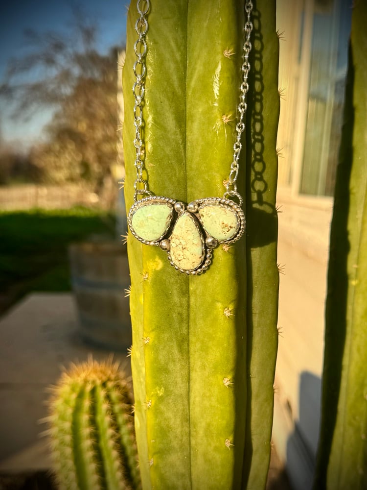 Image of Chunky Dry Creek 3 stone necklace