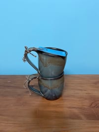 Image 2 of M43 2 matching mugs green and caramel 