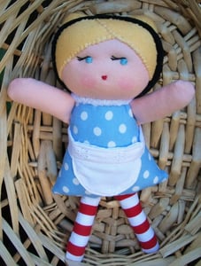 Image of Handmade Alice The Tiny Wonder Girl