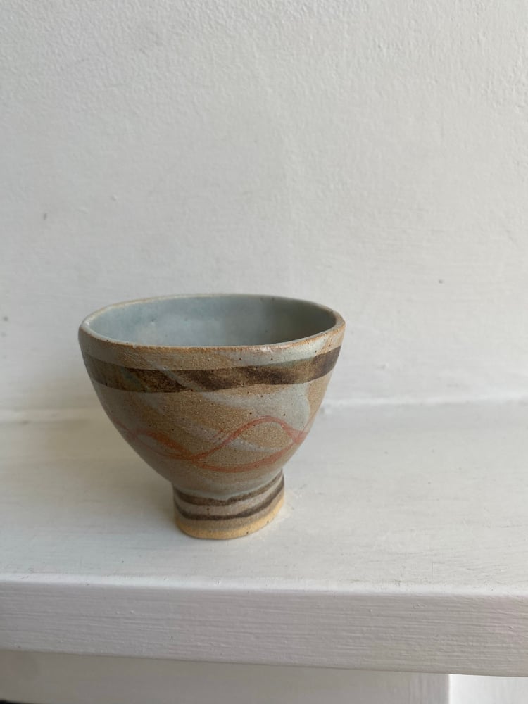 Deep footed bowl (red weave) Image 3
