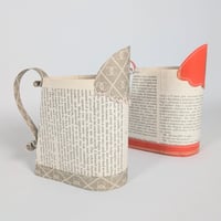 Image 2 of Wuthering Heights Medium Jugs