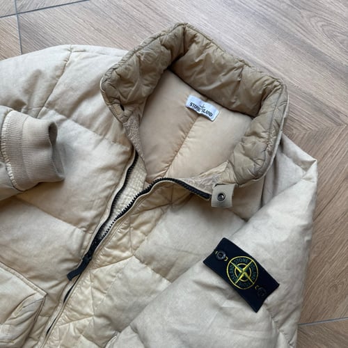 Image of AW 2019 Stone Island Lino Resinato Down-TC Jacket, Size Larg
