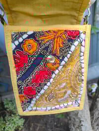 Image 7 of Jaz mini cross body bag - yellow 2