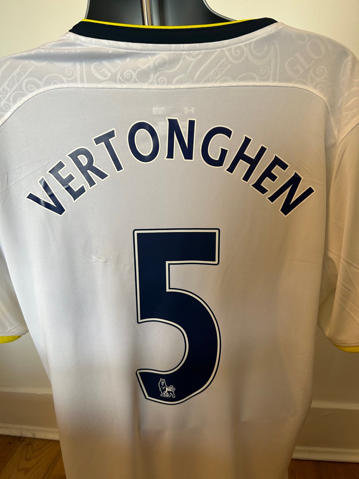 Image of Tottenham Hotspur “VERTONGHEN 5” 2014/15 Home Shirt + PL patches (XL)