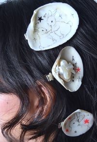 Image 3 of HEAVEN hair clip