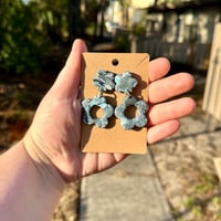 Small Blue Retro Flower- Clay Stud Earrings