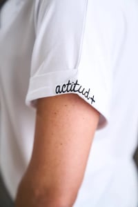 Image 5 of CAMISETA BLANCA BÁSICA 