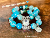 Image 2 of Classy and Timeless 