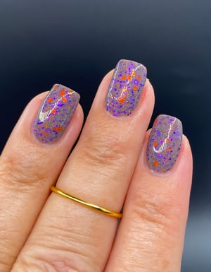 Image of Glisten & Glow Headstone Sparkle