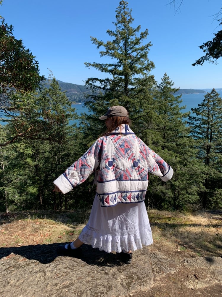 Image of Quilt Shawl Coat — Pineapple