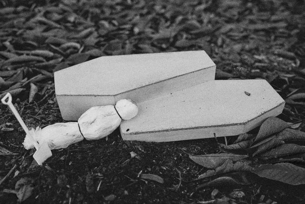 Eulogy ledge / Manny Pad