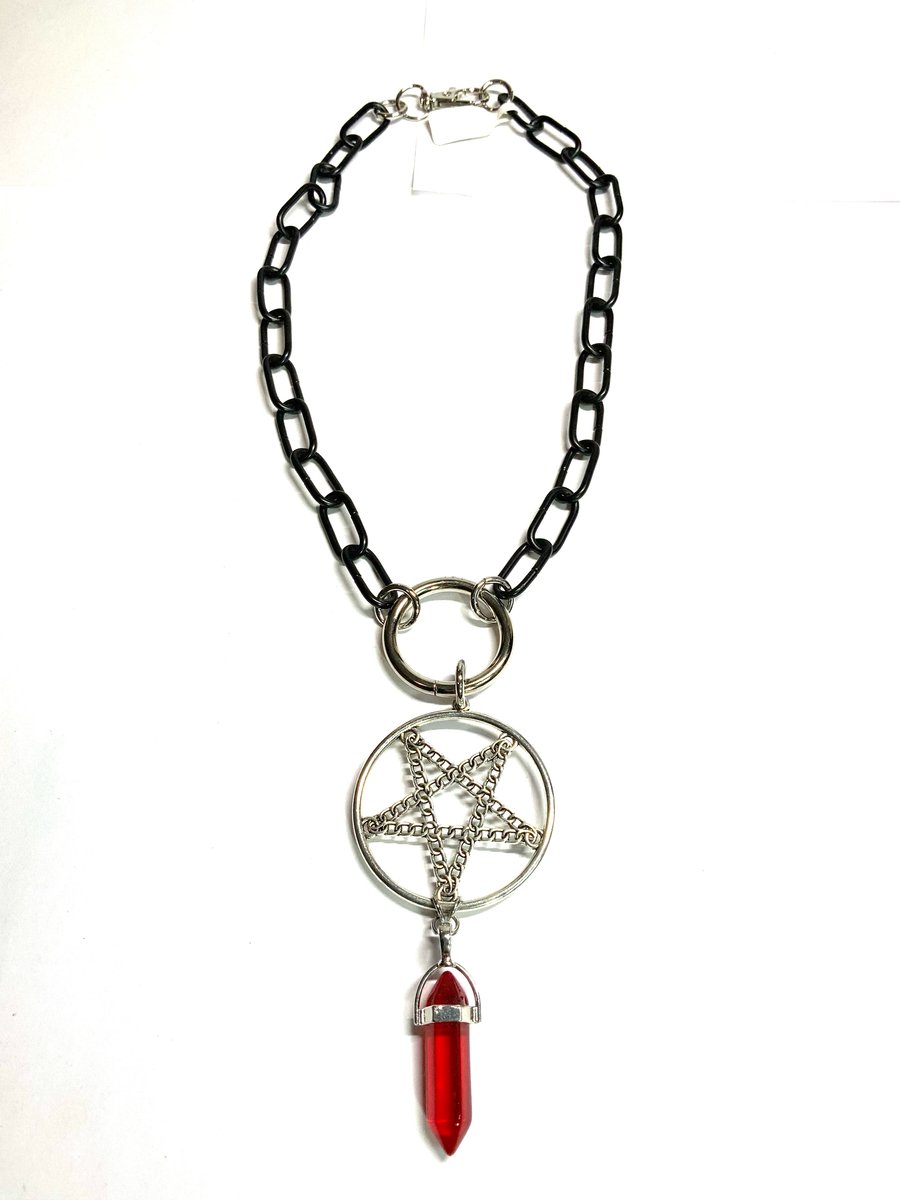 Image of Pentagram Red Crystal O-Ring Necklace