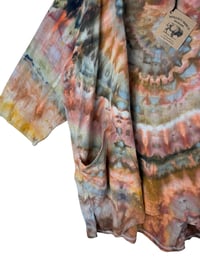 Image 4 of 2XL Cotton Forager Top in Sedona Spiral Ice Dye