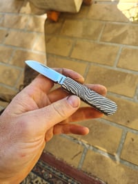 Image 1 of Nitro v folder