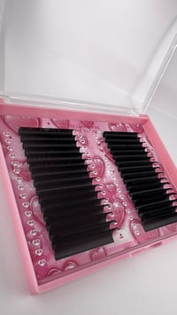 Image 3 of V-Day theme Cashmere Mix Trays CC & D 8-15mm