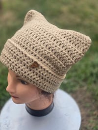 Image 2 of Pizza cat beanie