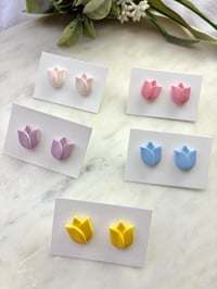 Image 3 of Spring single studs