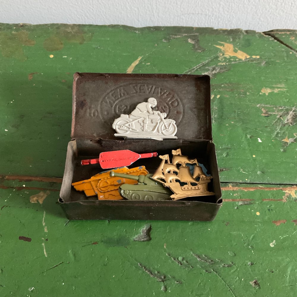 Image of Old Game Pieces & Tin