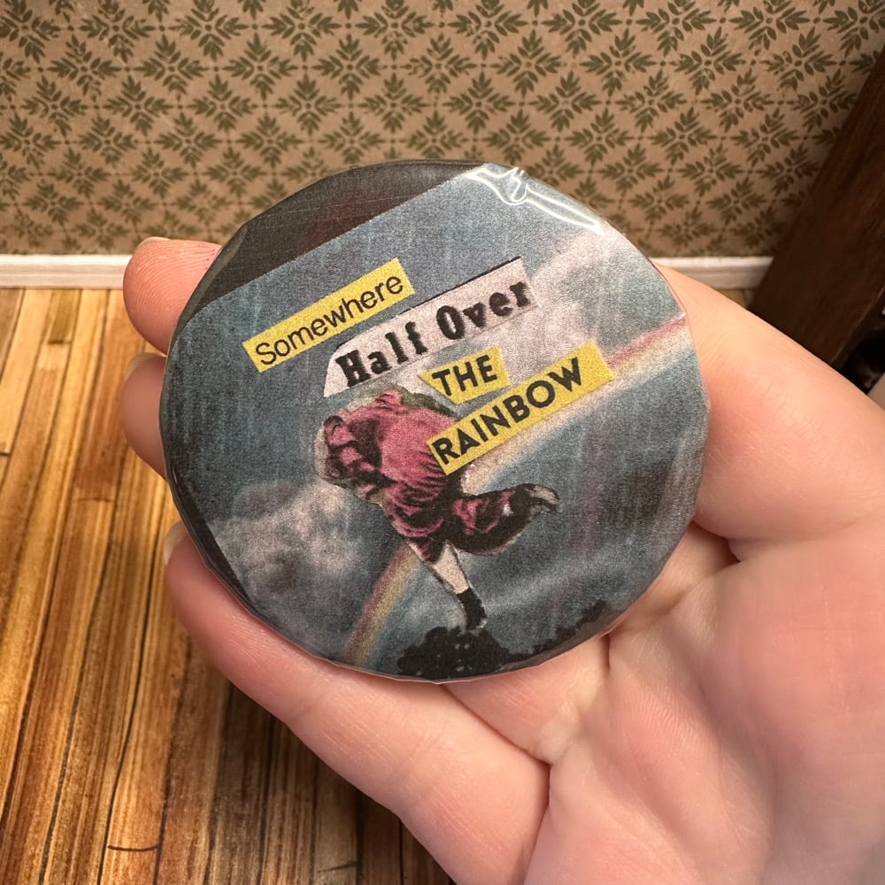 Image of Button Button Who's got the Button