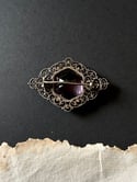 Broche en filigrane d'argent et imitation d'amethyste en verre, Fin XIXeme siecle