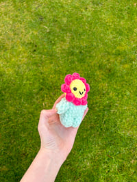 Image 2 of Pink  Flower Pal