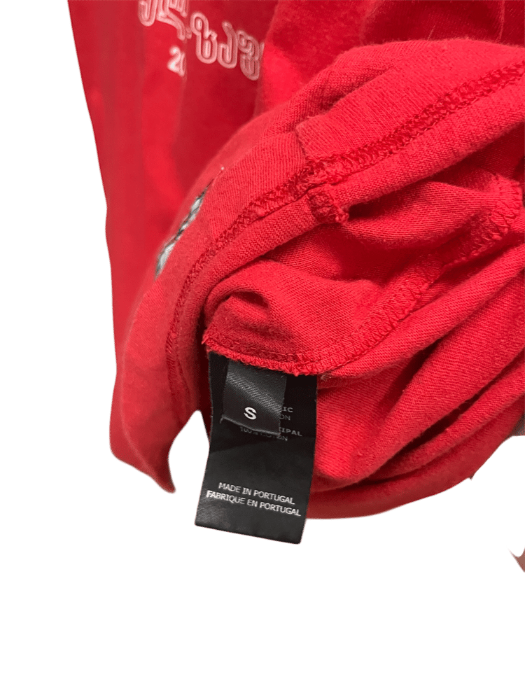 Image of Vetements AW19 Augmented Reality Tee