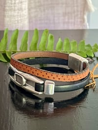 Image 2 of Brown & Black Bar 