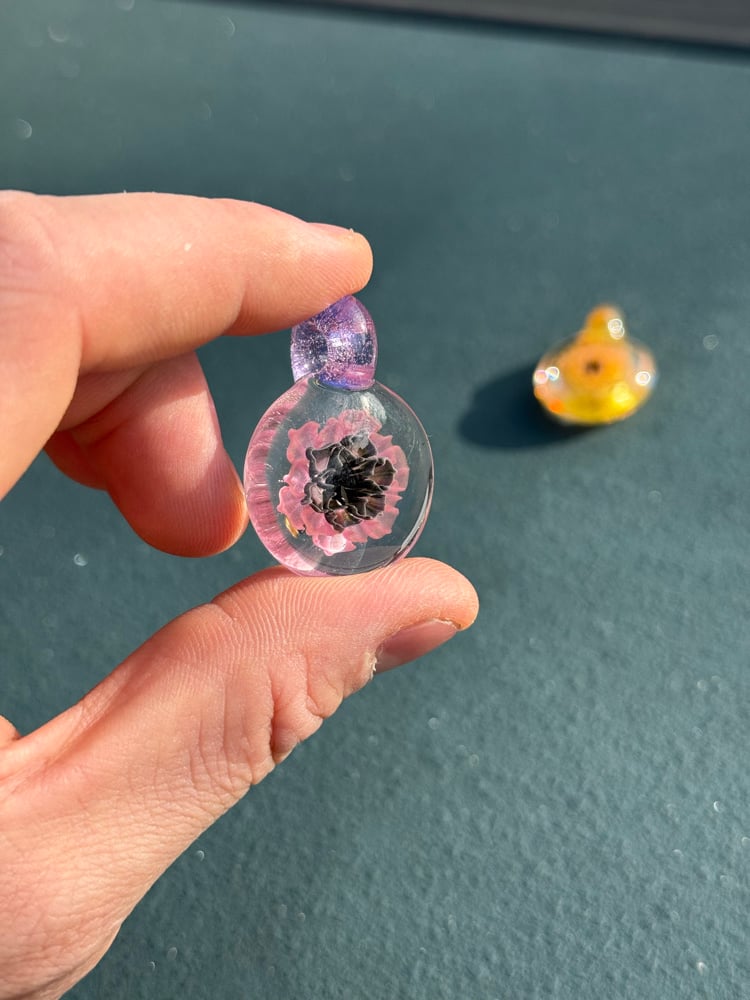 Image of  Black/ pink flower pendant 