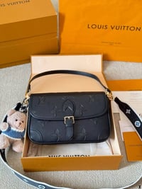 Image 5 of Diane bags (click to browse)