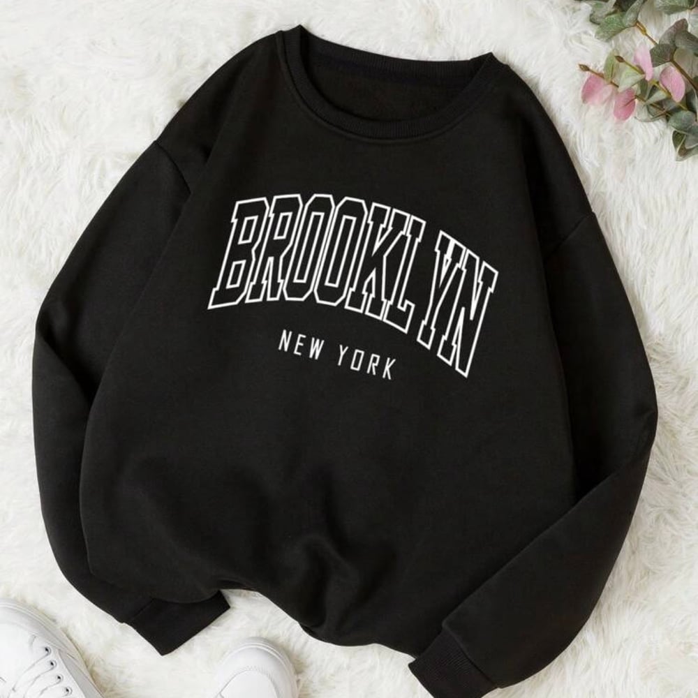 Image of Sweat Shirts For Women :Brooklyn Graphic 