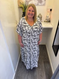 Floral Print V Neck Maxi Dress - Plus Size