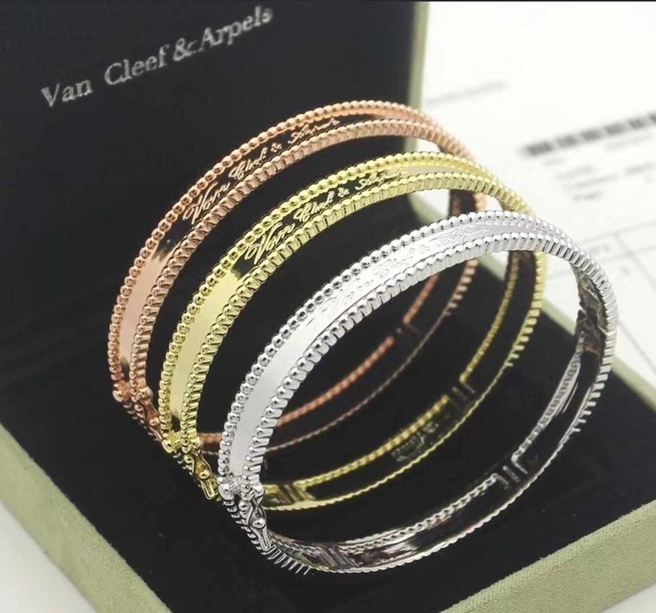 vca-pearl-clover-bracelet-influencer-dupes