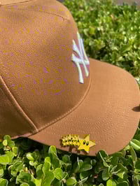 Shooting stars hat clip v2