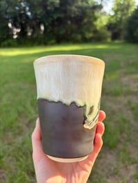 Image 3 of Cream and walnut cutter to go mug
