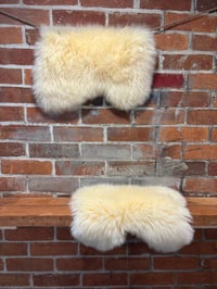Image 1 of Sheepskin CREAM Wool Leather Shearling Pieces in Rectangle Natural Shapes