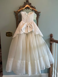 Image 18 of 1950s Glamorous Ballgown  