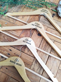 Image 2 of Hangers Priodas 