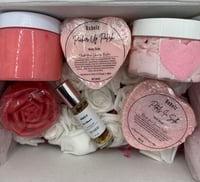 Image 2 of Valentines Gift Box