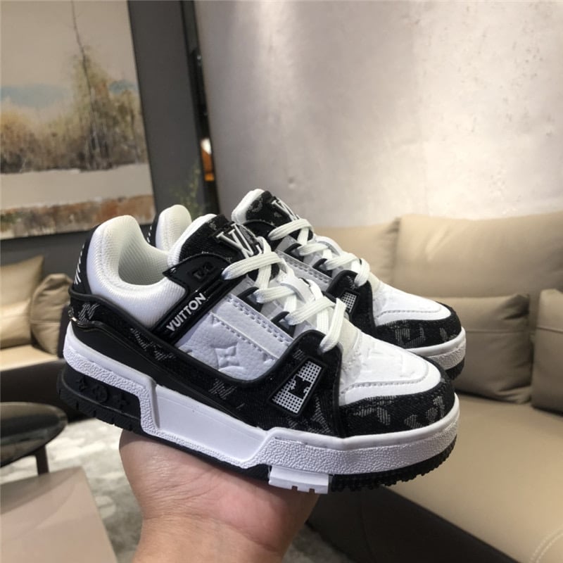 Black L-V Sneakers Preorder