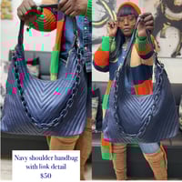 Navy shoulder handbag with link detail