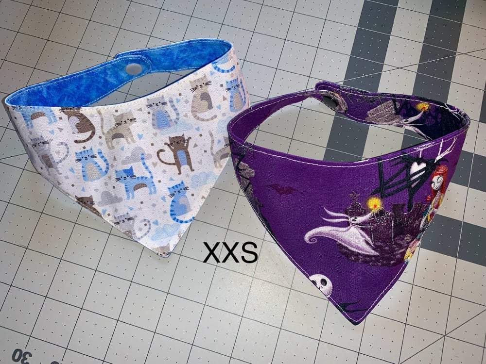 Image of Snap-On Pet Bandana xxs